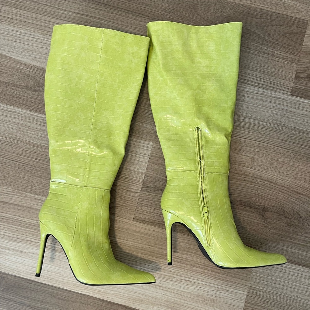 Green Boots